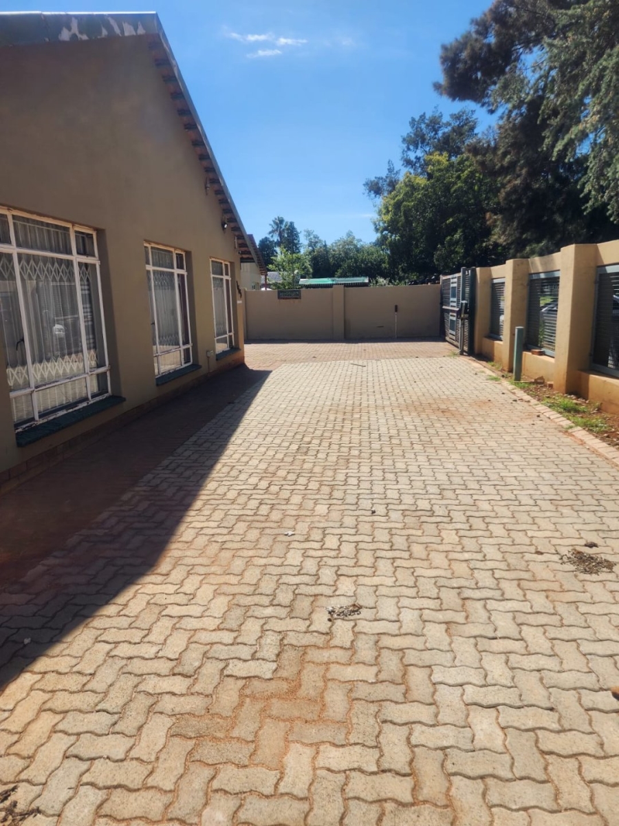 4 Bedroom Property for Sale in Stilfontein North West